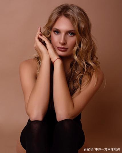 斯帕莱蒂与孔蒂的意甲逆转：那不勒斯击败尤文图斯，迎接新时代