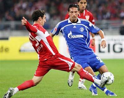 奥斯卡庆祝海港夺冠：我们是冠军！祝贺我的队友、朋友和球迷