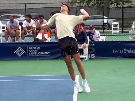 1-1！曼联又栽了：阿莫林打倒数第3连换4防守球员 5轮1胜跌至第8