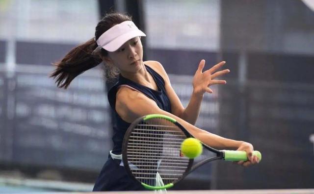 卡拉格向萨拉赫致歉：若惹你不高兴了我道歉，但你也得守规矩