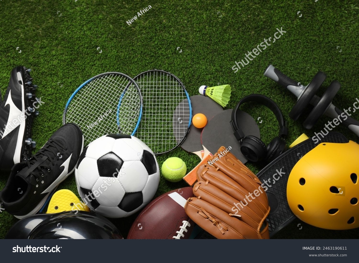 新鹏城推出与深圳本土潮流品牌COSTS联名限定球衣，售价799元