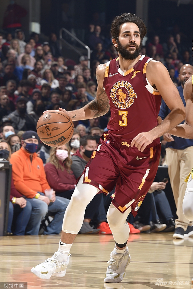 的道路上迈 的道路上迈