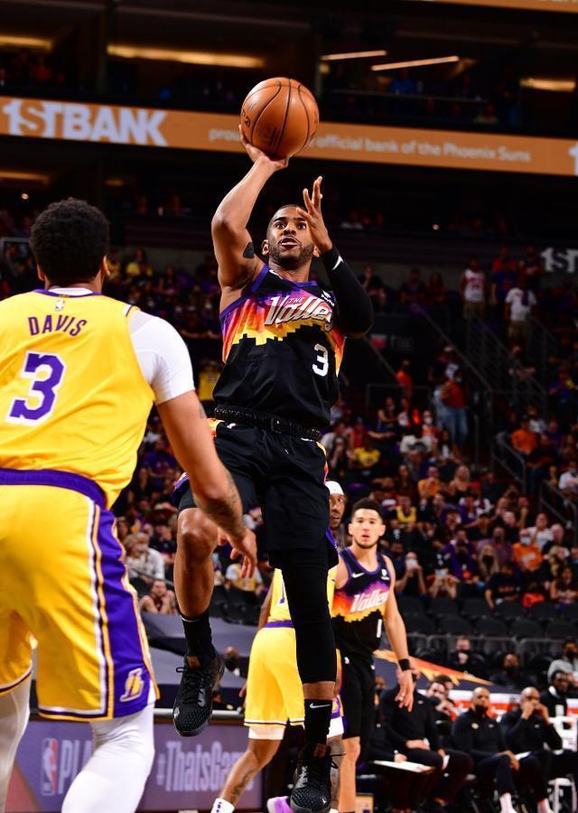 闪亮的背影 闪亮的背影